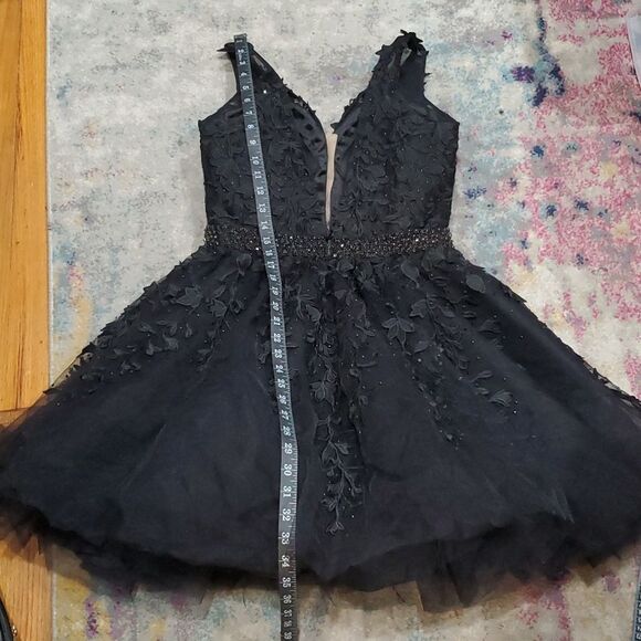 Sherri Hill Black Embroidered Prom Mini Dress Size 10 - Picture 15 of 17